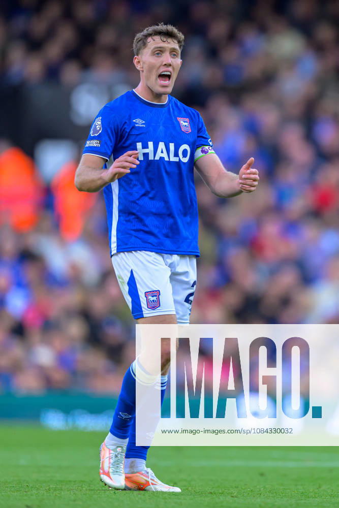 IPSWICH, ENGLAND OCTOBER 10 - Dara O Shea of Ipswich Town during the Premier League game between Ipswich Town and Fulham at Portman Road on October 10, 2026 in Ipswich, England. (Photo by Keeran Marquis Sports Press Photo)