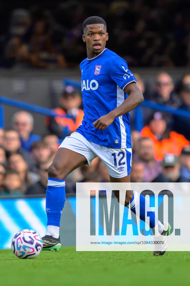 IPSWICH, ENGLAND OCTOBER 10 - Florentino Luis of Ipswich Town during the Premier League game between Ipswich Town and Fulham at Portman Road on October 10, 2026 in Ipswich, England. (Photo by Keeran Marquis Sports Press Photo)