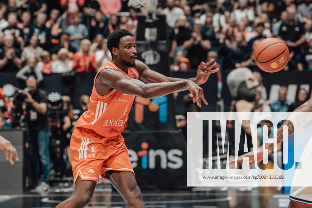 EasyCredit Basketball Bundesliga, Matchday 5, Niners Chemnitz vs. Bayern Munich, October 10, 2026, starting at 4:00 p.m., Chemnitz, Chemnitz Arena. In Photo 01: Phlandrous Fleming Jr., easyCredit Basketball Bundesliga, Matchday 5, Niners Chemnitz vs. Bayern Munich, Chemnitz, Saxony, Germany
