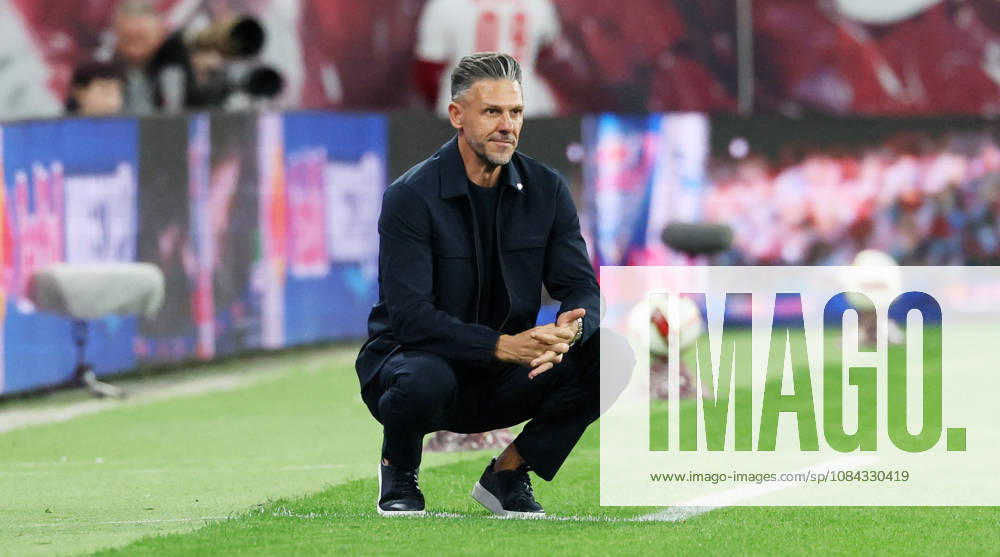 RB Leipzig vs. Frankfurt, Bundesliga, Leipzig, October 10, 2026, Red Bull Arena, soccer, Bundesliga, Matchday 5, RB Leipzig vs. SG Eintracht Frankfurt, Pictured: Coach Martin Demichelis, RB Leipzig, For editorial use only, DFL and DFB regulations prohibit any use of photographs as image sequences and or quasi-video,