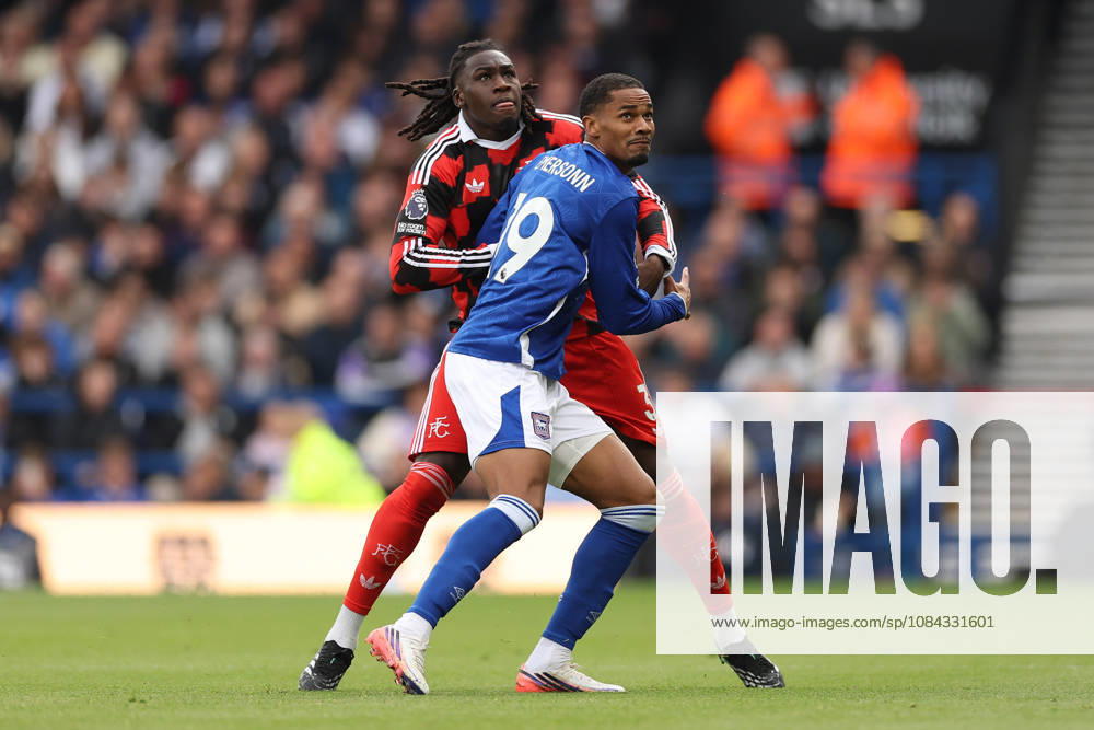 Ipswich Town v Fulham, Premier League Calvin Bassey of Fulham in action with Emersonn Correia da Silva of Ipswich Town in action with during the Ipswich Town v Fulham Premier League match at Portman Road, Ipswich, England on 10 October 2026 Credit: Tiego Grenho Every Second Media Editorial use only. All images are copyright Every Second Media Limited. No images may be reproduced without prior permission. All rights reserved. Premier League and Football League images are subject to licensing agreements with Football DataCo Limited. see https: www.football-dataco.com