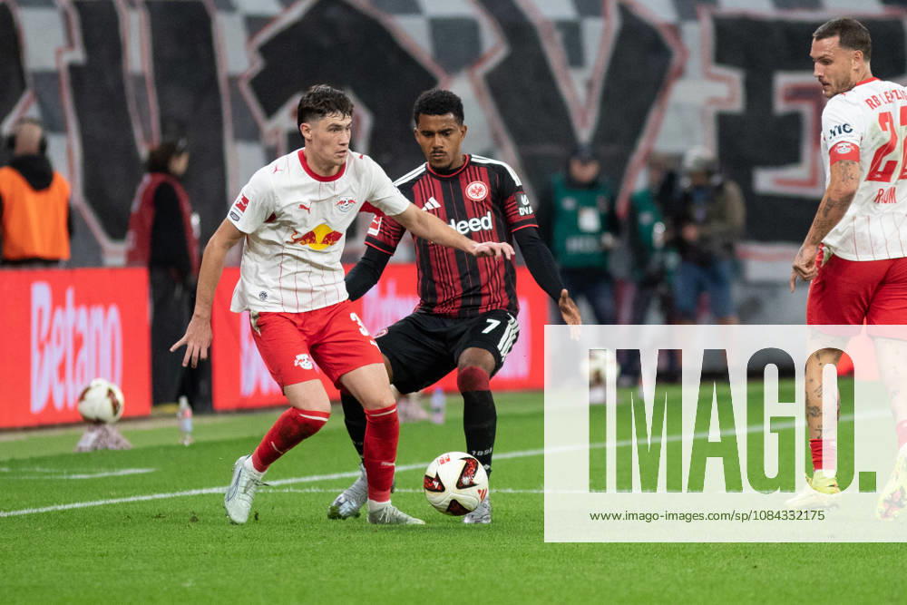 1 Bundesliga RB Leipzig vs. Eintracht Frankfurt October 10, 2026 Andrija Maksimovic 30, RB Leipzig vs. Ansgar Knauff 7, Eintracht Frankfurt LEIPZIG, GERMANY OCTOBER 10 Bundesliga match between RB Leipzig and Eintracht Frankfurt at the Red Bull Arena on Matchday 5 of the Bundesliga on October 10, 2026 in Leipzig, Germany. DFL regulations prohibit any use of photographs as image sequences and or quasi-video.