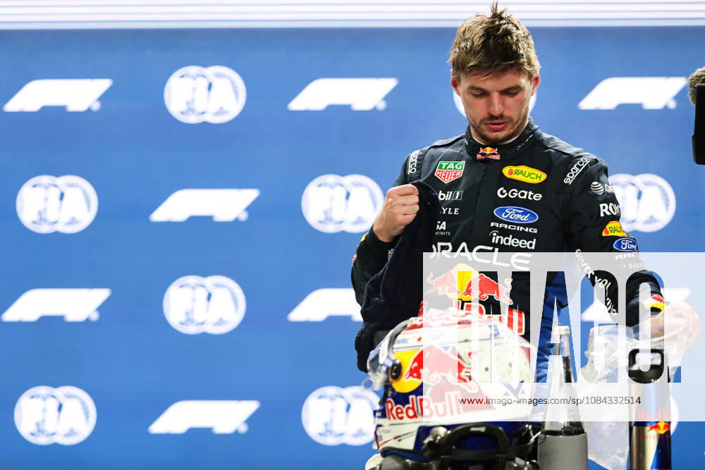 Max Verstappen of the Netherlands and Oracle Red Bull Racing being after qualifying for F1 Grand Prix race of Singapore at Marina Bay Street Circuit on October 10, 2026 in Singapore, Singapore. (Photo by Qian Jun SPP-Paddocker)