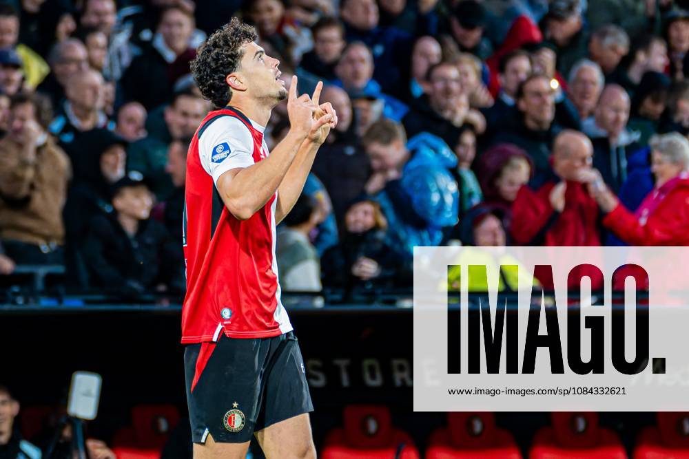ROTTERDAM - Nacho Ferri of Feyenoord celebrates his team s first goal during the Eredivisie match between Feyenoord and AZ Alkmaar at Stadion Feijenoord on October 10, 2026, in Rotterdam, the Netherlands. KEVIN SENDERS ANP Eredivisie 2026 27 ANPxSportx xMarcelxterxBalsxIVx 572042150 originalFilename: 572042150