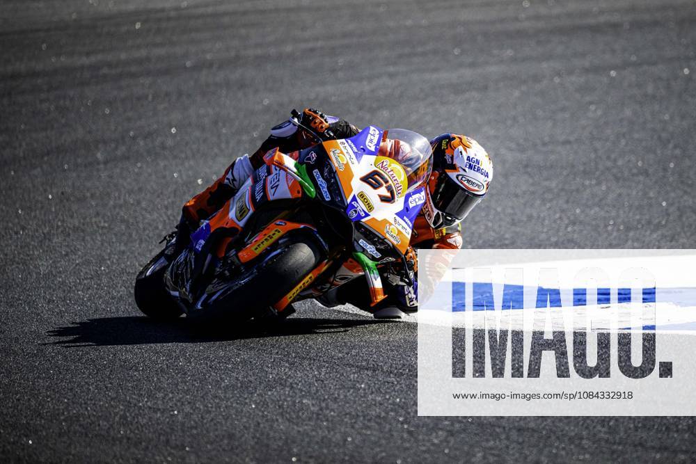 Alberto Surra of Motocorsa Racing in action during the Race 1 of the FIM Superbike World Championship, WM, Weltmeisterschaft at Circuito Estoril on October 10, 2026 in Cascais, Portugal. Motorsports 2026: WorldSBK - Tissot Estoril Round - ZUMAr200 20261010_zsp_r200_083