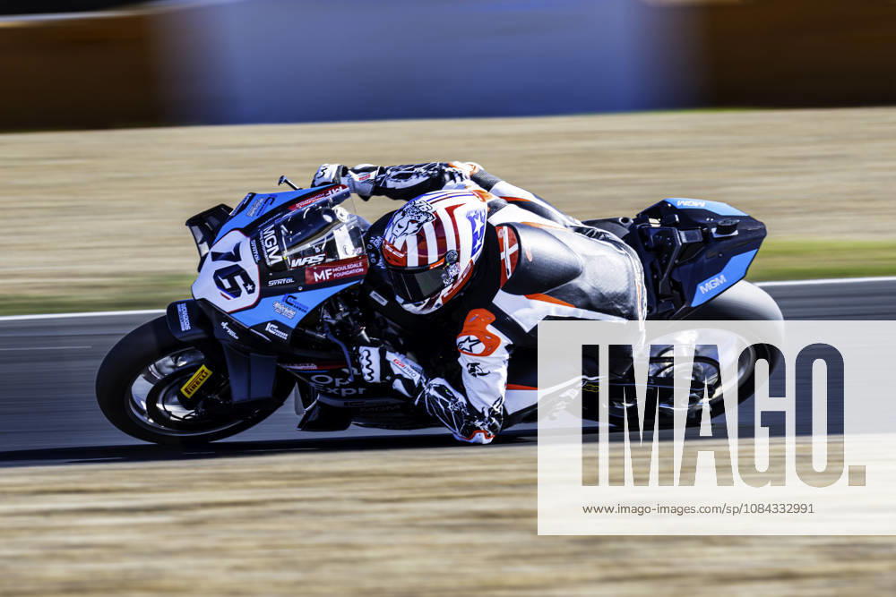 Loris Baz of MGM Optical Express Racing in action during the Race 1 of the FIM Superbike World Championship, WM, Weltmeisterschaft at Circuito Estoril on October 10, 2026 in Cascais, Portugal. Motorsports 2026: WorldSBK - Tissot Estoril Round - ZUMAr200 20261010_zsp_r200_094