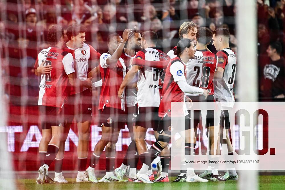 ROTTERDAM - Nacho Ferri of Feyenoord celebrates the 1-0 during the Dutch Eredivisie match between Feyenoord and AZ Alkmaar at Feyenoord stadium De Kuip on October 10, 2026 in Rotterdam, the Netherlands. OLAF KRAAK ANP Eredivisie 2026 27 ANPxSportx IVx 572042655 originalFilename: 572042655