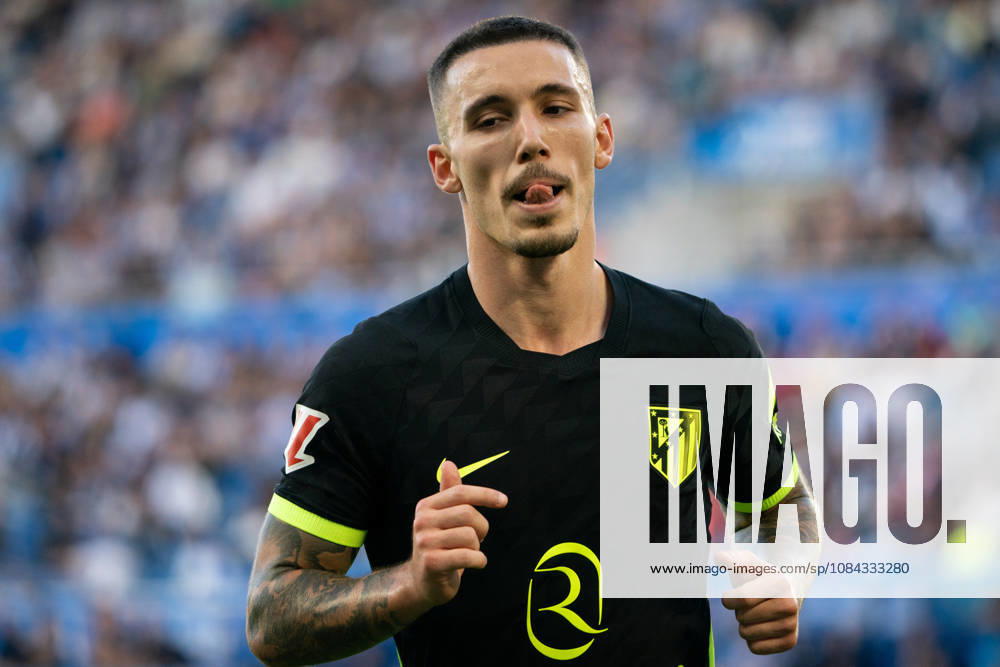 ESP LaLiga EA Sports: Deportivo Alavés vs. Atlético Madrid — Alejandro Grimaldo of Atlético Madrid during the LaLiga EA Sports match between Deportivo Alavés and Atlético Madrid, played at Mendizorroza Stadium in Vitoria-Gasteiz on October 10, 2026, in Spain. VITORIA-GASTEIZ, Spain. Soccer