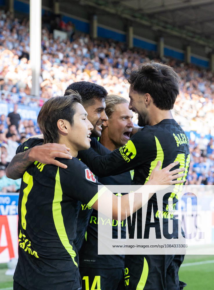 ESP LaLiga EA Sports: Deportivo Alavés vs. Atlético Madrid — Cristian Romero of Atlético Madrid scores a goal and celebrates during the LaLiga EA Sports match between Deportivo Alavés and Atlético Madrid, played at Mendizorroza Stadium in Vitoria-Gasteiz on October 10, 2026 in Spain VITORIA GASTEIZ Spain Soccer