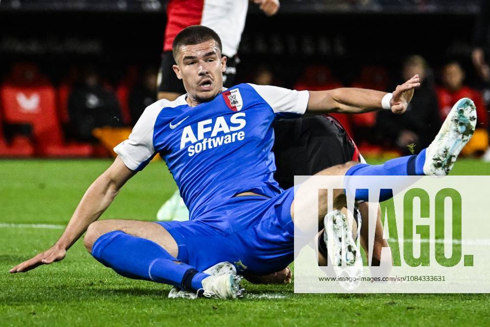 ROTTERDAM - (lr) Wouter Goes of AZ Alkmaar, Nacho Ferri of Feyenoord during the Dutch Eredivisie match between Feyenoord and AZ Alkmaar at Feyenoord stadium De Kuip on 10 October 2026 in Rotterdam, the Netherlands. OLAF KRAAK ANP Eredivisie 2026 27 ANPxSportx IVx 572043104 originalFilename: 572043104