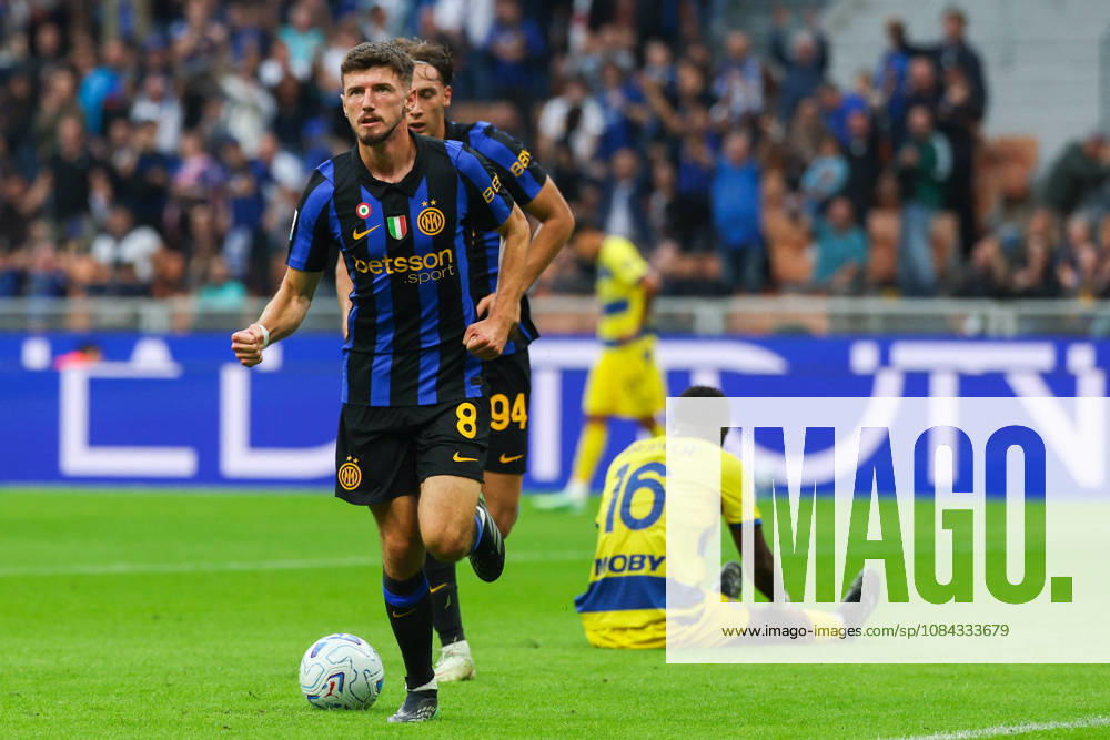 SOCCER - Serie A - Inter - FC Internazionale vs. Parma Calcio Photo by IPA ABACAPRESS.COM89510631 - Petar Sucic of FC Internazionale celebrates after scoring a goal during the 2026 27 Serie A Enilive soccer match between FC Internazionale and Parma Calcio 1913. Milan Italy