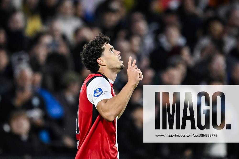 ROTTERDAM - Nacho Ferri of Feyenoord celebrates the 1-0 during the Dutch Eredivisie match between Feyenoord and AZ Alkmaar at Feyenoord stadium De Kuip on October 10, 2026 in Rotterdam, the Netherlands. OLAF KRAAK ANP Eredivisie 2026 27 ANPxSportx IVx 572043671 originalFilename: 572043671