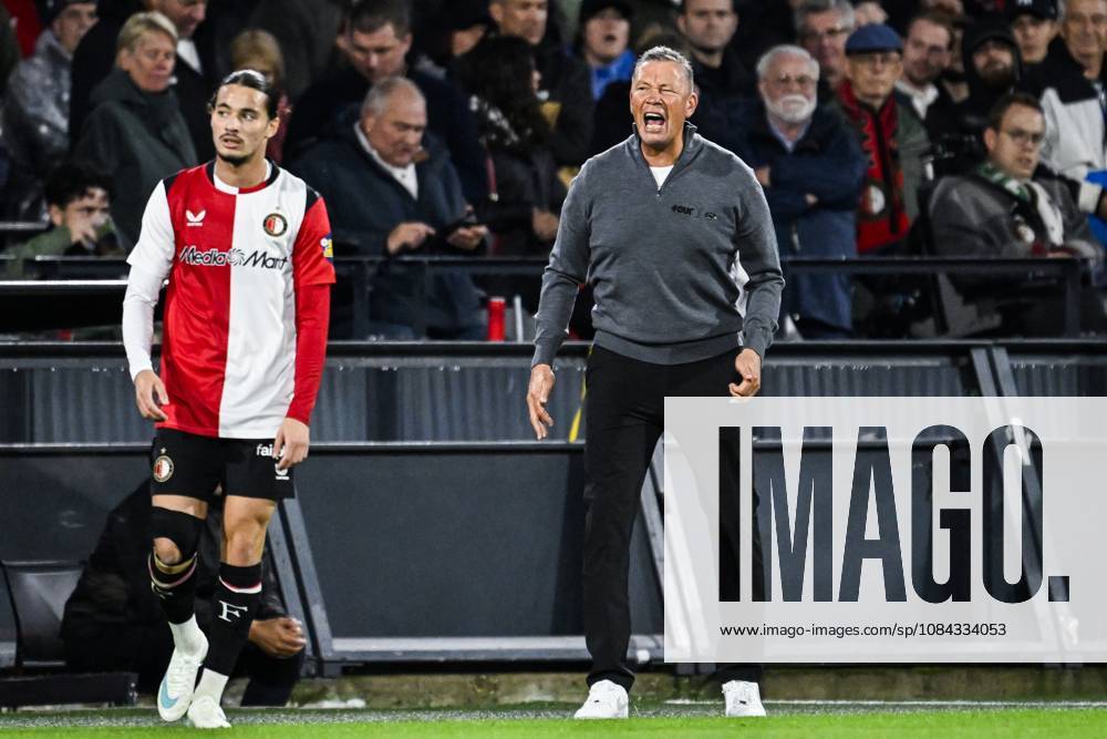 ROTTERDAM - AZ Alkmaar coach Lee-Roy Echteld during the Dutch Eredivisie match between Feyenoord and AZ Alkmaar at Feyenoord Stadium De Kuip on October 10, 2026 in Rotterdam, the Netherlands. OLAF KRAAK ANP Eredivisie 2026 27 ANPxSportx IVx 572044047 originalFilename: 572044047