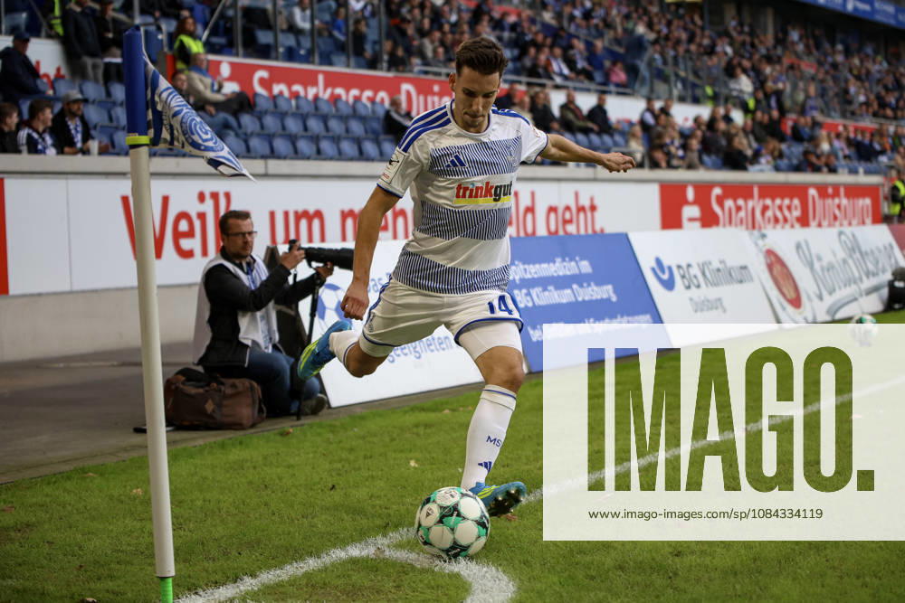 GER, Soccer, Men s, 3rd Division, 2026–2027 Season, MSV Duisburg vs. TSG Hoffenheim II, Conor Noß of Duisburg in action with the ball, individual play, Duisburg, Schauinsland, Reisen Arena, North Rhine-Westphalia, Germany