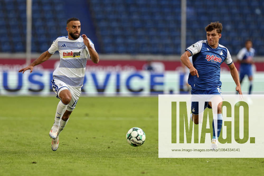 GER, Soccer, Men s, 3rd Division, 2026–2027 Season, MSV Duisburg vs. TSG Hoffenheim II; Ramien Safi (Duisburg) and Matthew Moore (TSG II) battle for the ball; Duisburg Schauinsland Arena, North Rhine-Westphalia, Germany