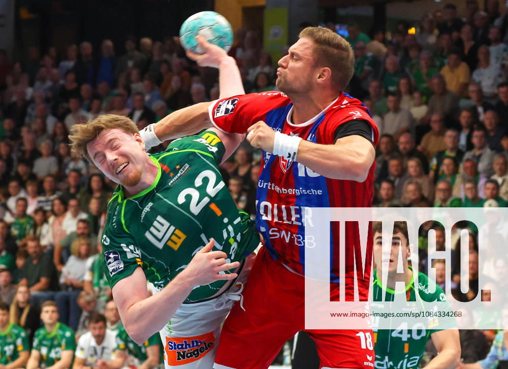 Germany, Göppingen, Opel HBL Bundesliga Handball, FRISCH AUF Göppingen vs. SG BBM Bietigheim, from left: Erik Persson (FAG), Fabian Wiederstein (BBM)