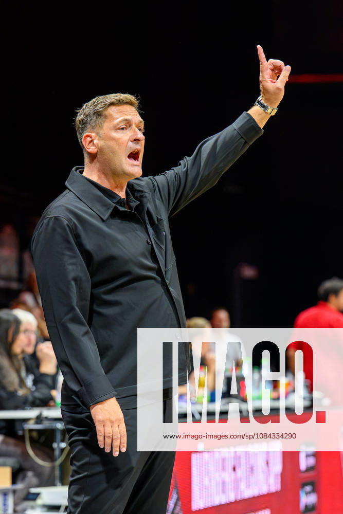 Basketball Season 2026–2027 2nd Bundesliga Pro A Matchday 4 Nuremberg Falcons Basketball Club (NBC) vs. Kreisbau Kirchheim Knights AlSch Igor Perovic, Head Coach of the Kirchheim Knights, signals, gestures, directs, and gives instructions