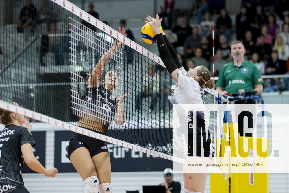 DEKRA 1st Bundesliga Women: Schwarz Weiss Erfurt vs. Rote Raben Vilsbiburg, Erfurt, October 10, 2026; Alice Clemente (8, Rote Raben Vilsbiburg) vs. Larissa Winter (6, Schwarz Weiss Erfurt); DEKRA 1st Bundesliga Women: Schwarz Weiss Erfurt vs. Rote Raben Vilsbiburg, Riethsporthalle, Erfurt