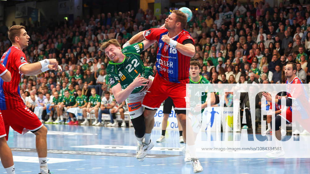 Germany, Göppingen, Opel HBL Bundesliga Handball, FRISCH AUF Göppingen vs. SG BBM Bietigheim, from left: Erik Persson (FAG), Fabian Wiederstein (BBM)