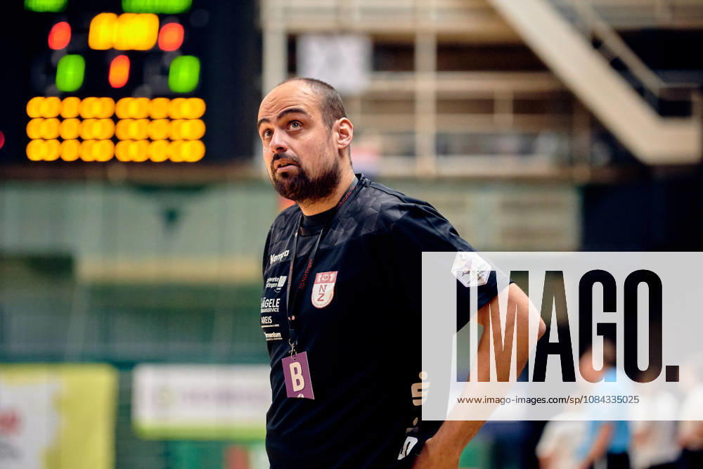 Manel Cirac, SG Nürtingen-Zizishausen, Coach, GER, Women s 2nd Handball Bundesliga, Füchse Berlin vs. SG Nürtingen-Zizishausen, 2026–27 season, Matchday 5, October 10, 2026, GER, Women’s Handball Bundesliga 2, Füchse Berlin vs. SG Nürtingen-Zizishausen, 2026–27 season, Matchday 5, October 10, 2026, Berlin