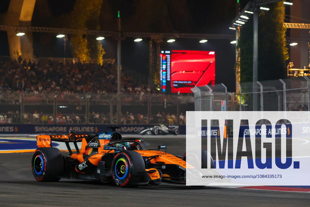Formula 1 Singapore Grand Prix SINGAPORE - OCTOBER 10: McLaren s driver Oscar Piastri during the Qualifying Session at the Formula One Grand Prix of Singapore, at the Marina Bay Street Circuit in Singapore, on October 10, 2026. Daniel Ceng Anadolu Singapore Singapore. Editorial use only. Please get in touch for any other usage.