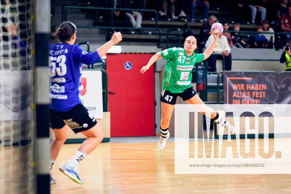Kerstin Sander, SG Nürtingen-Zizishausen, 53, ANOUK NIEUWENWEG, Füchse Berlin, 47, GER, Women s Handball Bundesliga 2, Füchse Berlin vs. SG Nürtingen-Zizishausen, 2026–27 season, Matchday 5, October 10, 2026, GER, Women’s Handball Bundesliga 2, Fuechse Berlin vs. SG Nuertingen Zizishausen, 2026–27 season, Matchday 5, October 10, 2026, Berlin