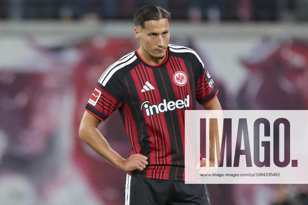 Younes Ebnoutalib of Eintracht Frankfurt looks disappointed during the Bundesliga match between RB Leipzig and Eintracht Frankfurt, Red Bull Arena on October 10, 2026, in Leipzig, Germany. Photo by Marco Steinbrenner, DeFodi Images. Younes Ebnoutalib of Eintracht Frankfurt looks dejected during the Bundesliga match between RB Leipzig and Eintracht Frankfurt at Red Bull Arena on October 10, 2026 in Leipzig, Germany. Photo by Marco Steinbrenner, DeFodi Images. DFB and DFL regulations prohibit any use of photographs as image sequences and or quasi-video. Photo by Marco Steinbrenner, DeFodi Images.