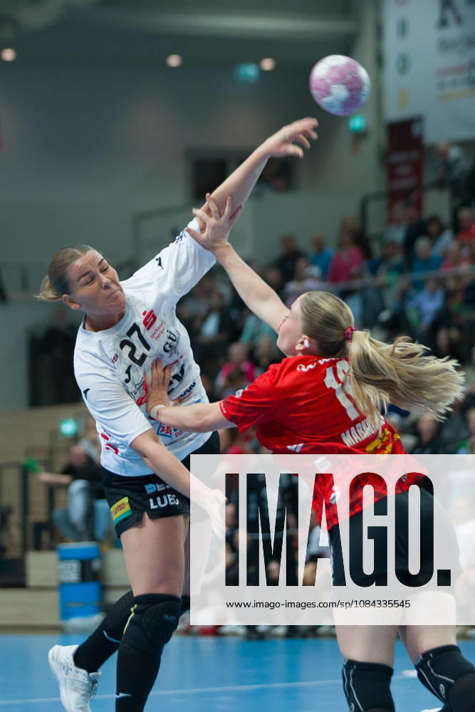 Liv Navne Zwickau, 27, Viktoria Marksteiner Halle, 10, SV Union Halle Neustadt vs. BSV Sachsen Zwickau, Women s Handball Bundesliga, Bundesliga 1, Matchday 5, 2026–27 Season, October 10, 2026, Halle, SWH Arena, Saxony-Anhalt, Germany
