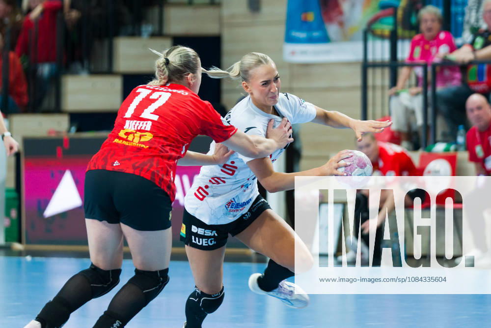 Ilona Kieffer Halle, 72, Julia Niewiadomska Zwickau, 44, SV Union Halle Neustadt vs. BSV Sachsen Zwickau, Women’s Handball Bundesliga, 1st Bundesliga, Matchday 5, 2026–27 Season, October 10, 2026, Halle SWH Arena, Saxony-Anhalt, Germany