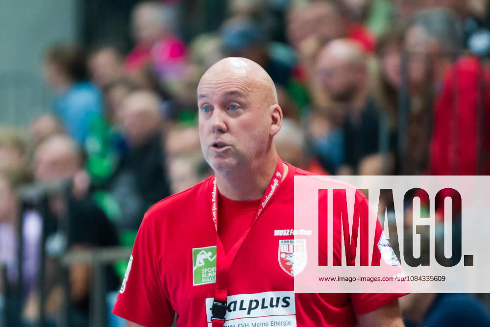 Coach Pether Krautmeyer, Halle; SV Union Halle Neustadt vs. BSV Sachsen Zwickau, Women s Handball Bundesliga, 1st Bundesliga, Matchday 5, 2026–27 Season, October 10, 2026, Halle SWH Arena, Saxony-Anhalt, Germany