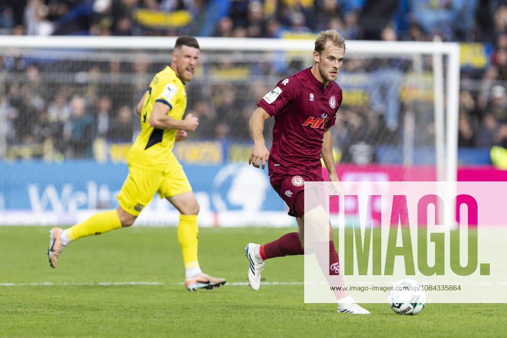 3rd Division, Fortuna Cologne vs. 1. FC Saarbrücken, October 10, 2026, Georg Strauch, Fortuna Cologne, 11; 3rd Division, Fortuna Cologne vs. 1. FC Saarbrücken, Matchday 8, on October 10, 2026, Südstadion, Cologne DFB regulations prohibit any use of photographs as image sequences and or quasi-video