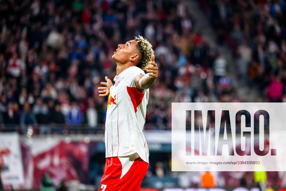 Antonio Nusa, RB Leipzig, 07, celebrating, goal celebration, celebrating the 5-0 goal, looking up at the sky, GER, RB Leipzig vs. Eintracht Frankfurt, soccer, 1. Bundesliga Men, Matchday 5, 2026–2027 season, October 10, 2026 DFL regulations prohibit any use of photographs as image sequences and or quasi-video GER, RB Leipzig vs. Eintracht Frankfurt, soccer, 1st Bundesliga Men, Matchday 5, 2026–2027 season, October 10, 2026 Leipzig