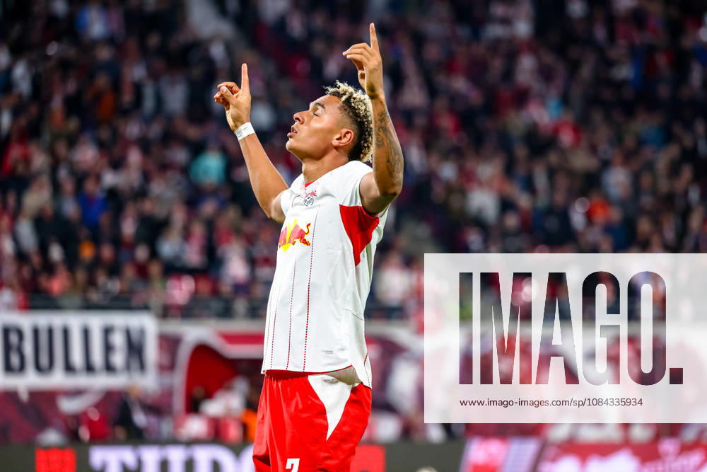 Antonio Nusa, RB Leipzig, 07, celebrating, goal celebration, celebrating the 5-0 goal, pointing to the sky, GER, RB Leipzig vs. Eintracht Frankfurt, soccer, 1. Bundesliga Men, Matchday 5, 2026–2027 season, October 10, 2026 DFL regulations prohibit any use of photographs as image sequences and or quasi-video GER, RB Leipzig vs. Eintracht Frankfurt, soccer, 1st Bundesliga Men, Matchday 5, 2026–2027 season, October 10, 2026 Leipzig
