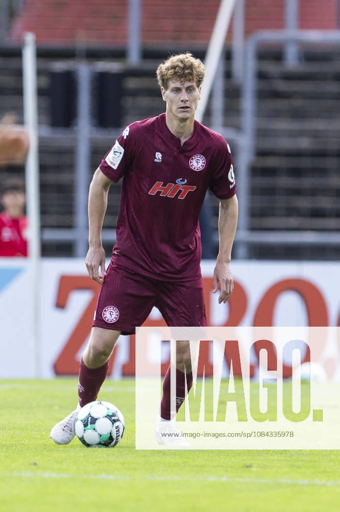 3rd Division, Fortuna Cologne vs. 1. FC Saarbrücken, October 10, 2026, Seymour Fünger, Fortuna Cologne, 5; 3rd Division, Fortuna Cologne vs. 1. FC Saarbrücken, Matchday 8, on October 10, 2026, Südstadion, Cologne DFB regulations prohibit any use of photographs as image sequences and or quasi-video