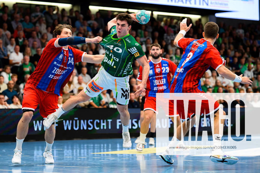Göppingen HBL 26 27 Frisch Auf Göppingen SG BBM Bietigheim (from left): Fynn Nicolaus (Bietigheim) and Elias Newel (Göppingen) in a duel; Nikola Vlahovic (Bietigheim); Göppingen EWS Arena, Baden-Württemberg, Germany