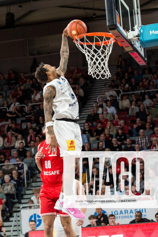 Bamberg, Germany, October 10, 2026; easyCredit BBL 2026–2027, Matchday 5; BMA365 Bamberg Baskets vs. Syntainics MBC; Pictured: Jordan Jones of Bamberg making a layup; Brose Arena, Bavaria