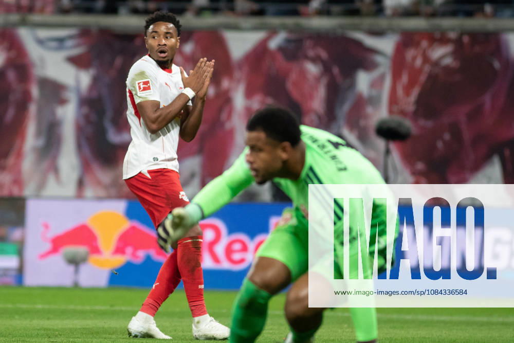 1 German Bundesliga: RB Leipzig vs. Eintracht Frankfurt, October 10, 2026, Christopher Nkunku, 28, RB Leipzig, LEIPZIG, GERMANY, OCTOBER 10, Bundesliga match between RB Leipzig and Eintracht Frankfurt at the Red Bull Arena on Matchday 5 of the 1. Bundesliga on October 10, 2026 in Leipzig, Germany. DFL regulations prohibit any use of photographs as image sequences and or quasi-video.