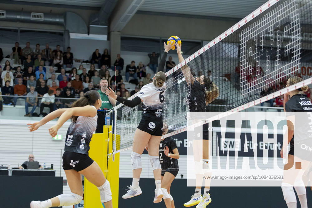 DEKRA 1st Bundesliga Women: Schwarz Weiss Erfurt vs. Rote Raben Vilsbiburg, Erfurt, October 10, 2026; Larissa Winter (6, Schwarz Weiss Erfurt) vs. Amanda Cavalcanti (14, Rote Raben Vilsbiburg); DEKRA 1st Bundesliga Women: Schwarz Weiss Erfurt vs. Rote Raben Vilsbiburg, Riethsporthalle, Erfurt