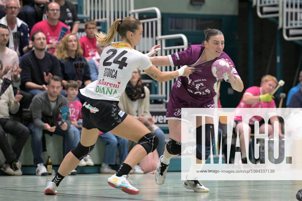Gabriela Clausson Bitolo of TusSies Metzingen, No. 22, in action against Angela Stefania Stoica of SCM Ramnicu Valcea, No. 24; TusSies Metzingen vs. SCM Ramnicu Valcea, Handball, EHF, European League Qualification Second Leg, 2026–2027 Season, October 10, 2026, TusSies Metzingen vs. SCM Ramnicu Valcea, Handball, EHF, Europa League Qualification Second Leg, 2026–2027 Season, October 10, 2026, Metzingen