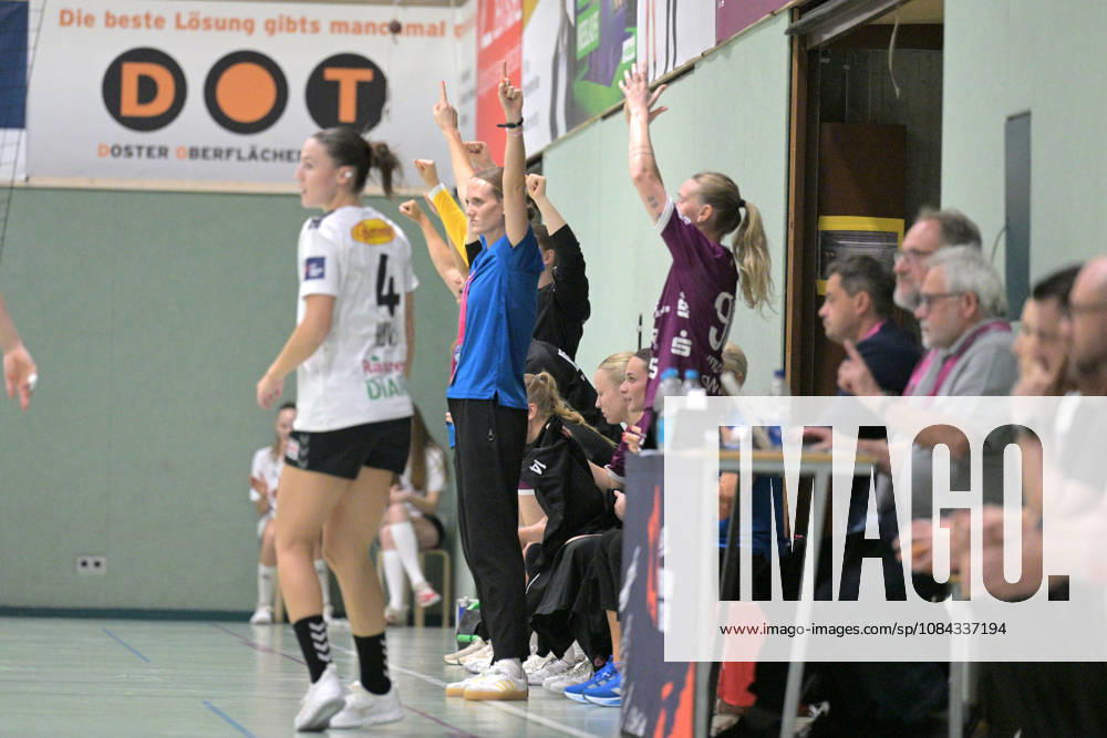 Miriam Hirsch of TusSies Metzingen, coach, celebrates after the goal in the TusSies Metzingen vs. SCM Ramnicu Valcea match, handball, EHF, Europa League Qualification Second Leg, 2026–2027 season, October 10, 2026, TusSies Metzingen vs. SCM Ramnicu Valcea, Handball, EHF, Europa League Qualification Second Leg, 2026–2027 Season, October 10, 2026, Metzingen