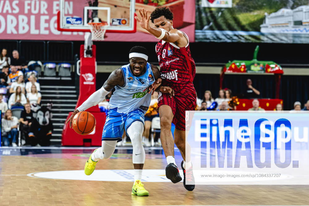 Rostock, Germany, October 10, 2026, easyCredit BBL 2026–2027, Game Day 5: Rostock Seawolves vs. Fitness First Würzburg Baskets. Pictured, from left, in a one-on-one matchup: TJ Crockett Jr. of the Rostock Seawolves and Brandon Tischler of the Fitness First Würzburg Baskets.