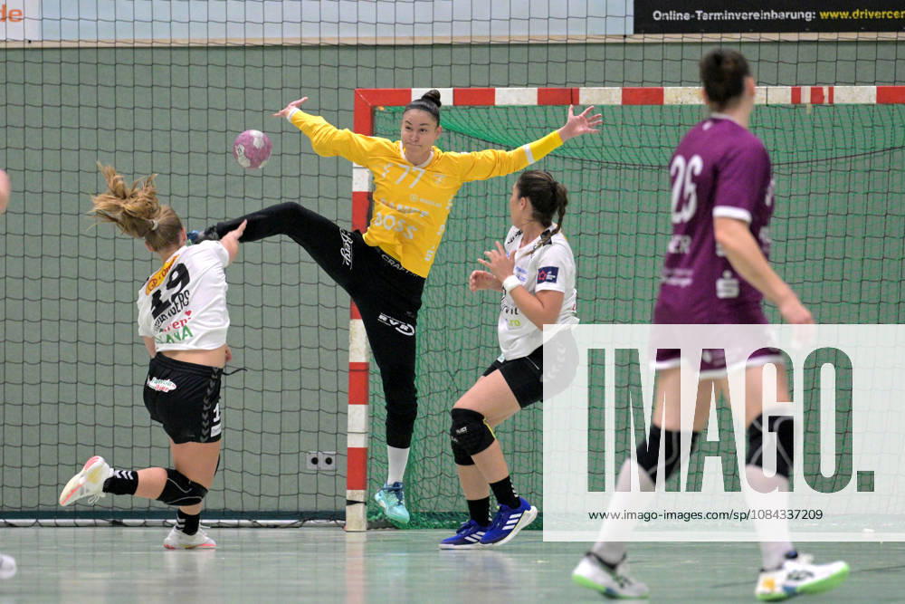 Sara Suba, TusSies Metzingen, 77 in goal against Zoe Sprenger’s SCM Ramnicu Valcea, 19 on the shot TusSies Metzingen vs. SCM Ramnicu Valcea, Handball, EHF, Europa League Qualification Second Leg, 2026–2027 Season, October 10, 2026, TusSies Metzingen vs. SCM Ramnicu Valcea, Handball, EHF, European League Qualification Second Leg, 2026–2027 Season, October 10, 2026, Metzingen