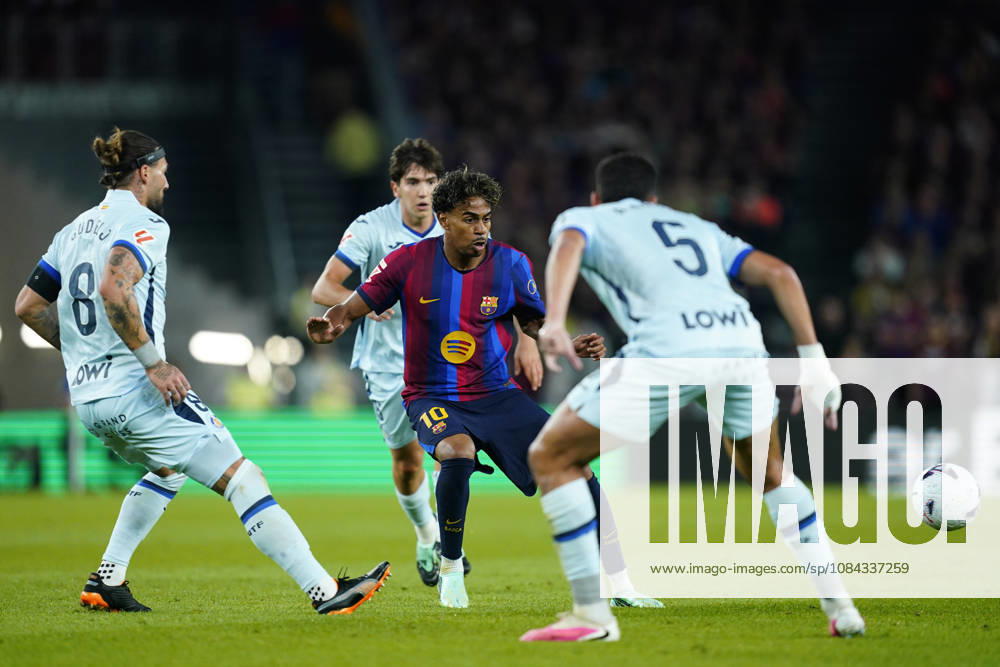 ESP: FC Barcelona, Barca - Getafe CF. La Liga EA Sports. Matchday 8. Lamine Yamal of FC Barcelona during the La Liga EA Sports match between FC Barcelona and Getafe CF played at Spotify Camp Nou Stadium on 10 Oct 2026 in Barcelona, Spain. kpng