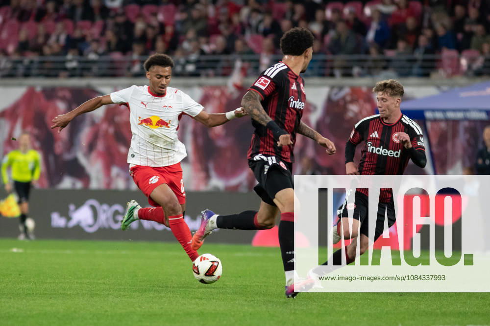 1 German Bundesliga: RB Leipzig vs. Eintracht Frankfurt, October 10, 2026, Tidiam Gomis 27, RB Leipzig on its way to a 6-0 victory LEIPZIG, GERMANY OCTOBER 10 Bundesliga match between RB Leipzig and Eintracht Frankfurt at the Red Bull Arena on Matchday 5 of the Bundesliga on October 10, 2026 in Leipzig, Germany. DFL regulations prohibit any use of photographs as image sequences and or quasi-video.