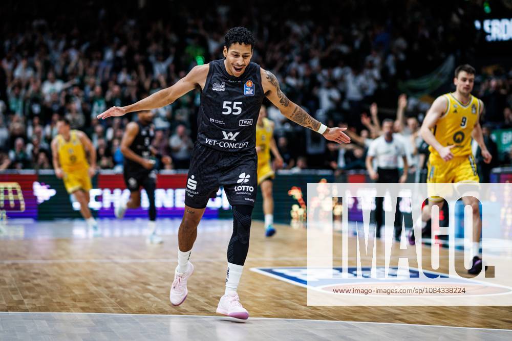 Eli Brooks, Gladiators Trier celebrate; cheers, joy, excitement. Vet Concept Gladiators Trier vs. Alba Berlin, basketball, easyCredit BBL, Matchday 5, 2026–2027 season, October 10, 2026 Vet Concept Gladiators Trier vs. Alba Berlin, basketball, easyCredit BBL, Matchday 5, 2026–2027 season