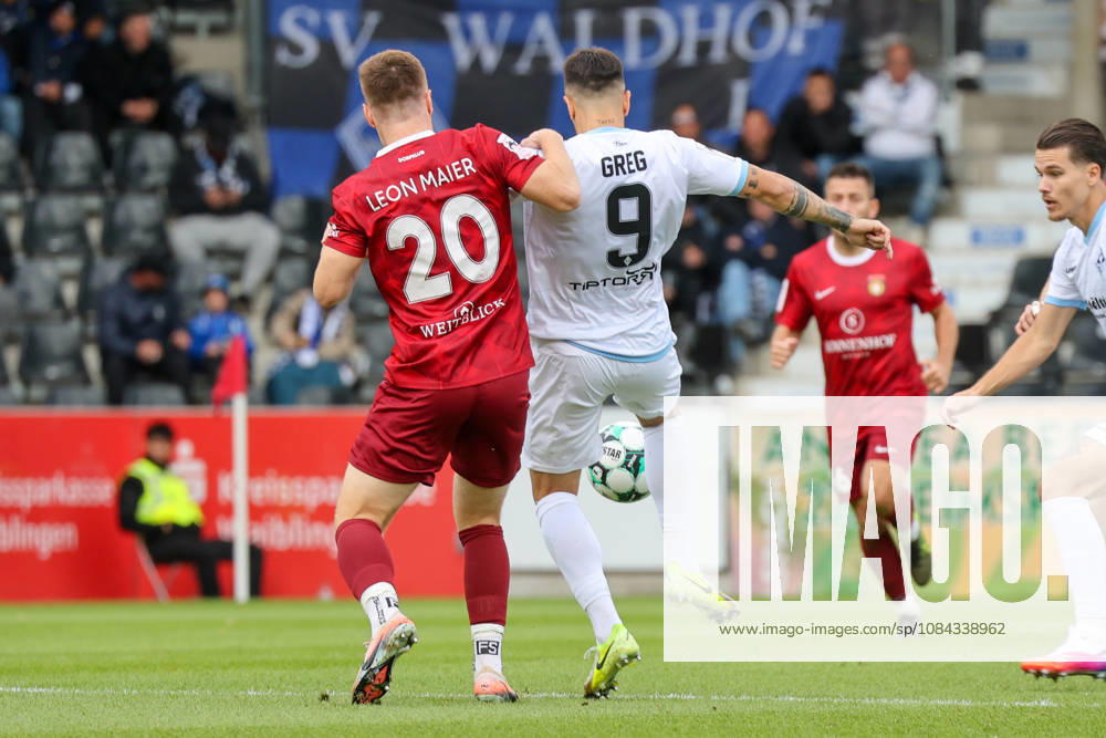 Leon Maier, SG Sonnenhof Großaspach, 20; Goncalo Gregorio, SV Waldhof Mannheim, 9; Soccer 3rd Division, Matchday 8, SG Sonnenhof Großaspach vs. SV Waldhof Mannheim on October 10, 2026, at the WIRmachenDRUCK Arena in Aspach Großaspach, Germany; Aspach Großaspach, WIRmachenDRUCK Arena, Germany