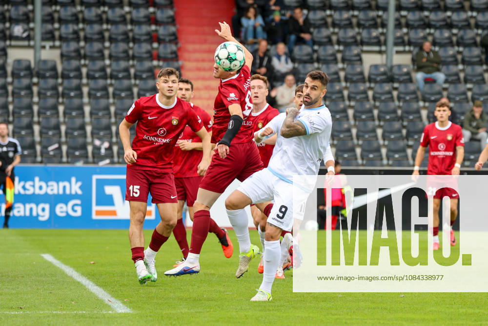 Penalty area play, Goncalo Gregorio, SV Waldhof Mannheim, German 3rd Division, Matchday 8, SG Sonnenhof Großaspach vs. SV Waldhof Mannheim on October 10, 2026, at the WIRmachenDRUCK Arena in Aspach Großaspach, Germany; Aspach Großaspach, WIRmachenDRUCK Arena, Germany