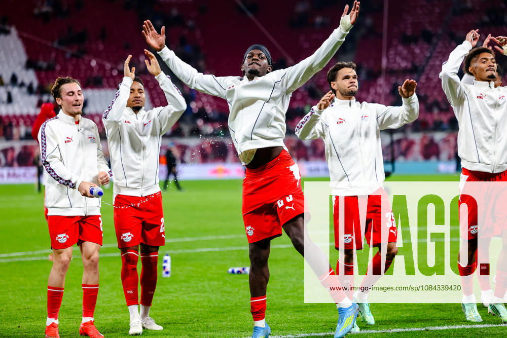 Rocco Reitz, RB Leipzig, 20; Christopher Nkunku, RB Leipzig, 28; Castello Lukeba, RB Leipzig, 23; Max Finkgraefe, RB Leipzig, 35. Celebrations after the victory in front of the fan section; final score 6–0; GER, RB Leipzig vs. Eintracht Frankfurt, soccer, Bundesliga 1 (Men), Matchday 5, 2026–2027 season, October 10, 2026 DFL regulations prohibit any use of photographs as image sequences and or quasi-video GER, RB Leipzig vs. Eintracht Frankfurt, Soccer, 1st Bundesliga Men, Matchday 5, 2026–2027 season, October 10, 2026 Leipzig