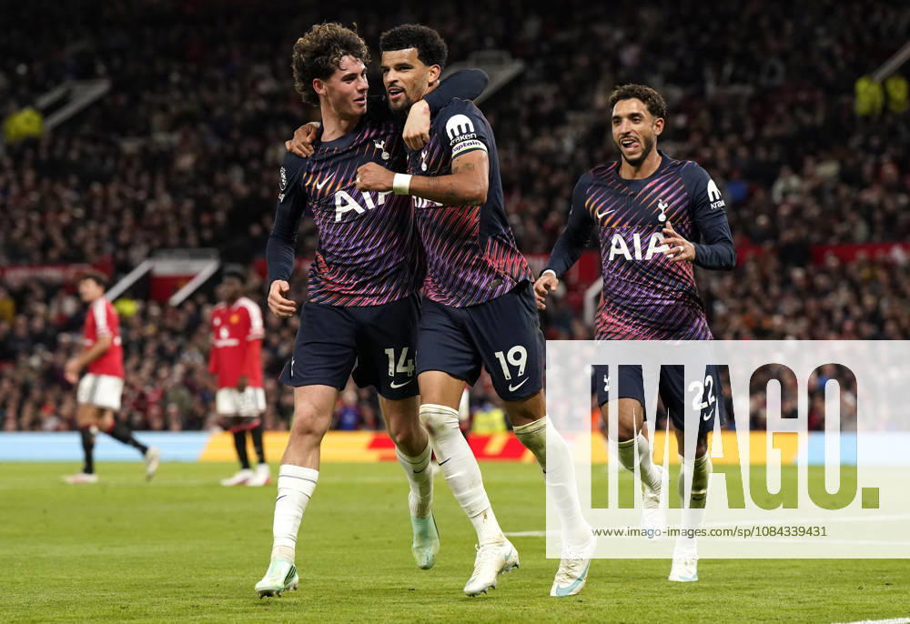 Manchester, England, 10th October 2026. Dominic Solanke of Tottenham Hotspur (C) celebrates after scoring during the Manchester United, ManU vs Tottenham Hotspur Premier League match at Old Trafford, Manchester. Picture credit should read: Andrew Yates Sportimage . SPI_050_AY_MANUTD_SPURS SPI-5058-0052
