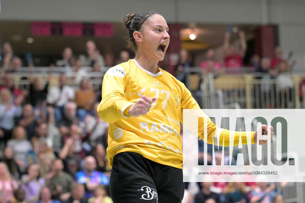 Sara Suba of TusSies Metzingen, No. 77, celebrates in goal after making a save. TusSies Metzingen vs. SCM Ramnicu Valcea, Handball, EHF, Europa League Qualification Second Leg, 2026–2027 Season, October 10, 2026, TusSies Metzingen vs. SCM Ramnicu Valcea, Handball, EHF, Europa League Qualification Second Leg, 2026–2027 Season, October 10, 2026, Metzingen